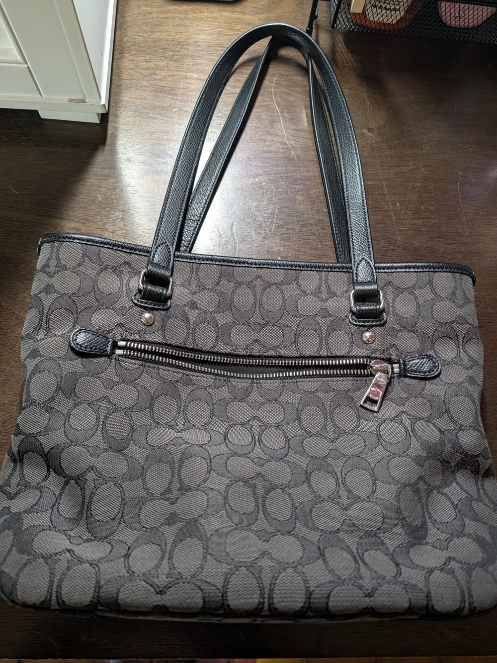 Coach City Tote in Signature Canvas Black Charcoal Gray Like New